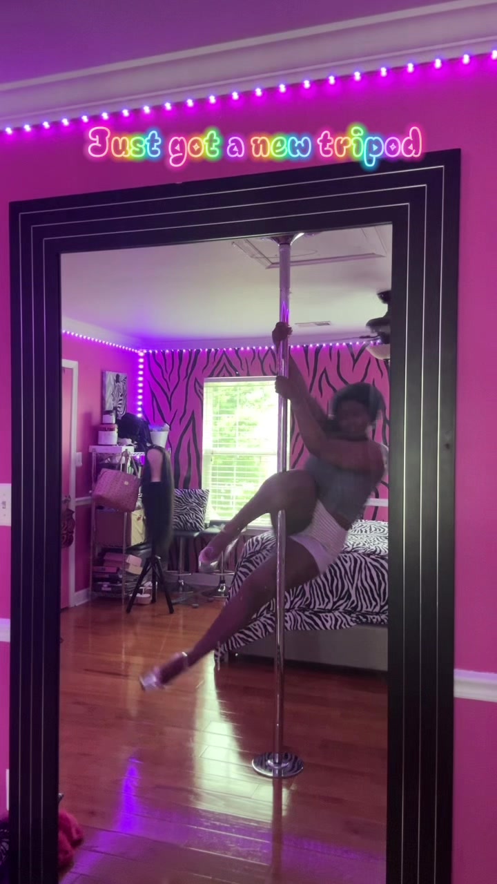@Alexcia