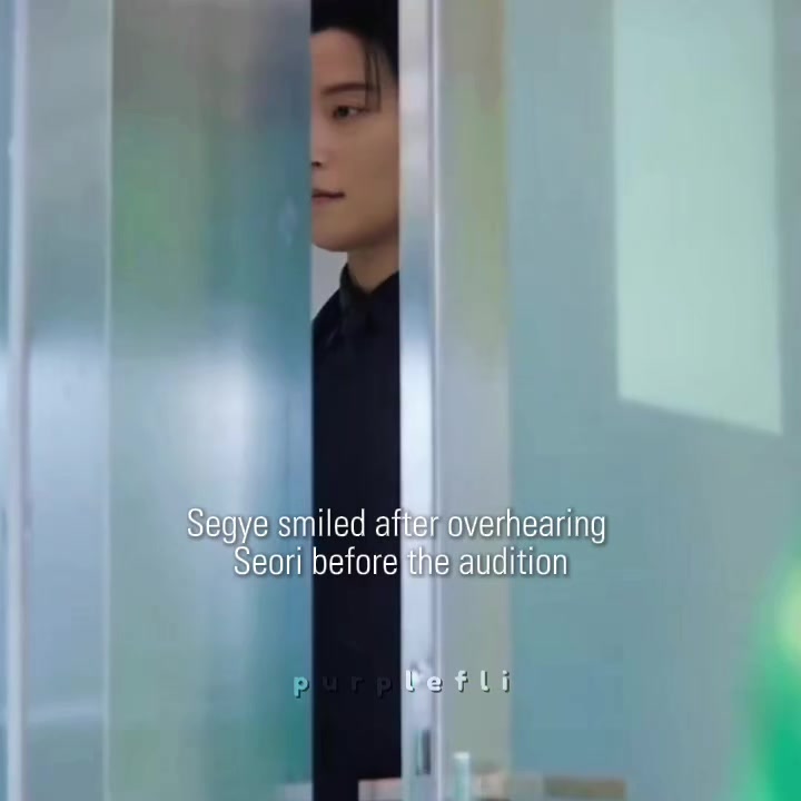 @purplefliᡣ𐭩
