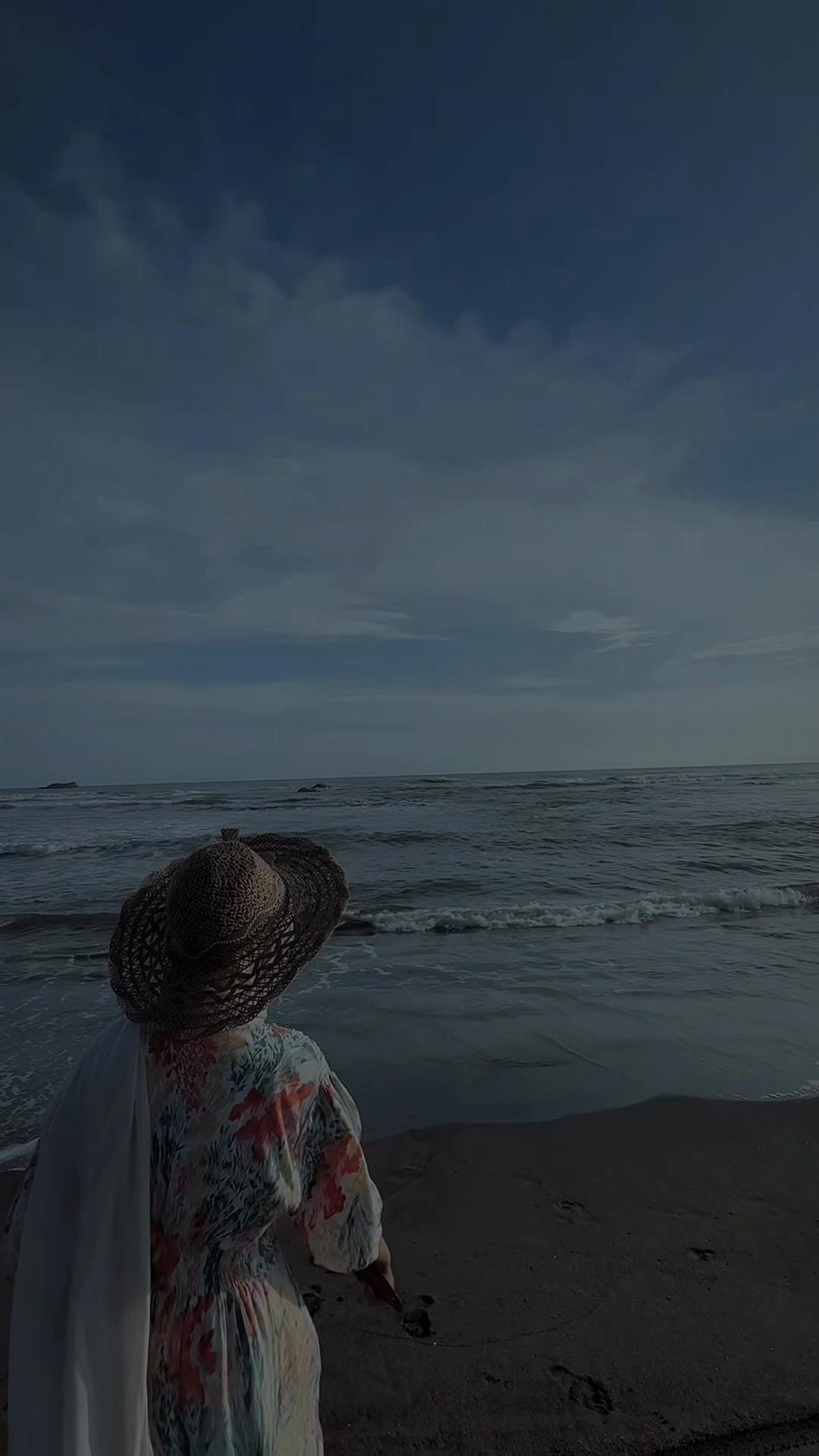 @Naisa_