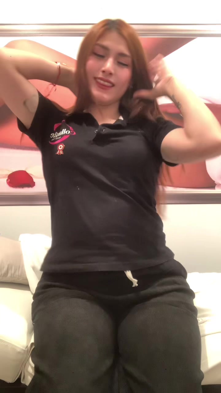 @Angela 👩🏻🦰