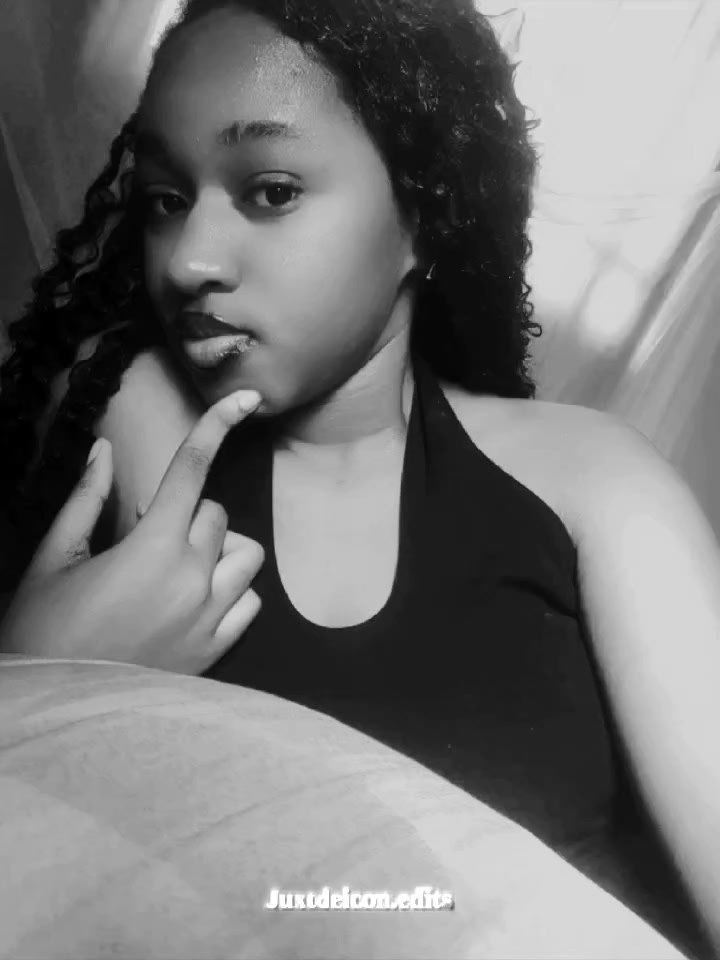 @Taraa💋