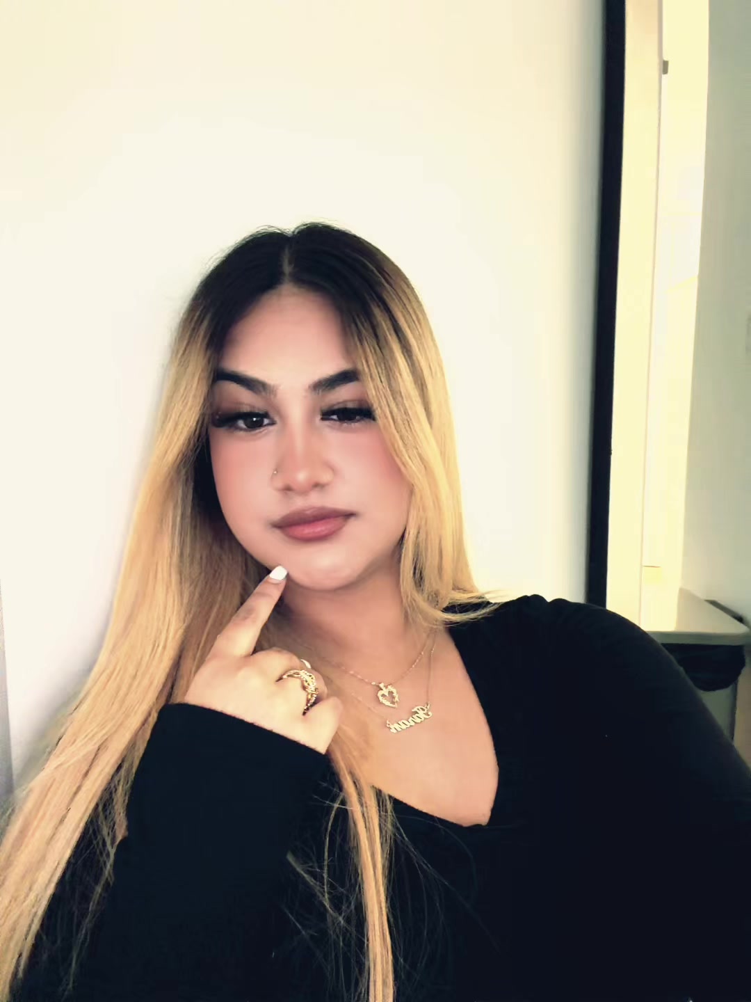 @T