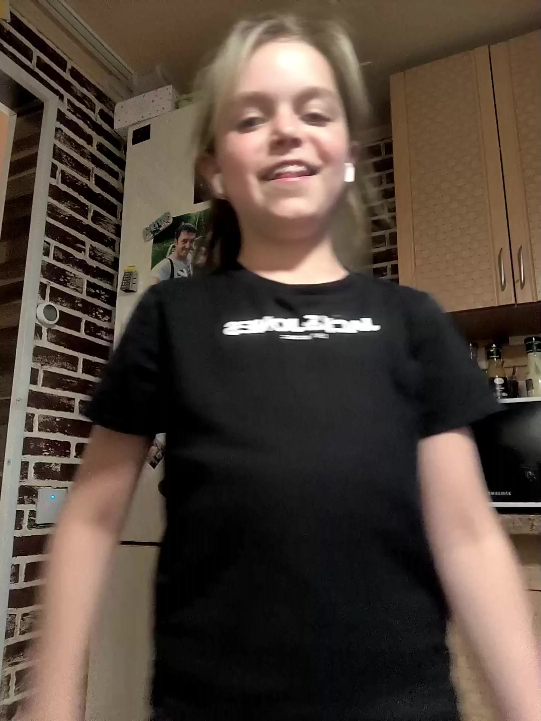 @Ілонеса