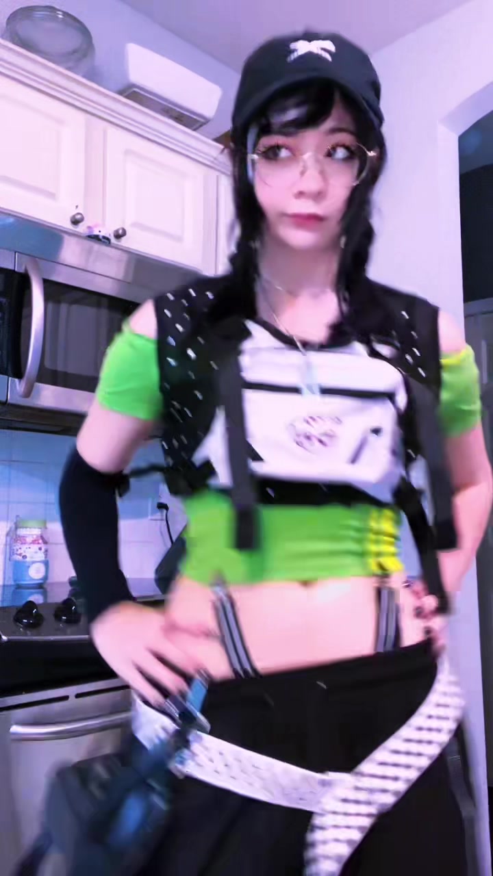 @QueenStocking