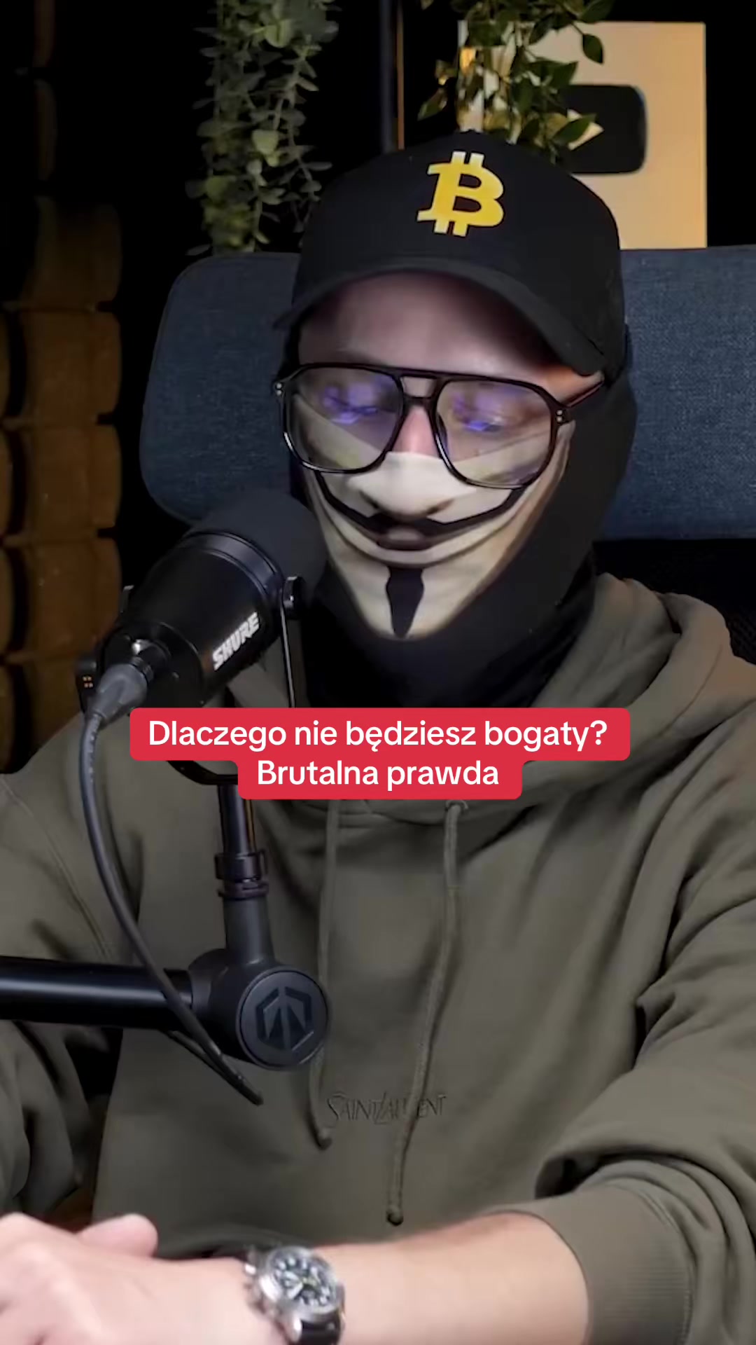 @phil_konieczny