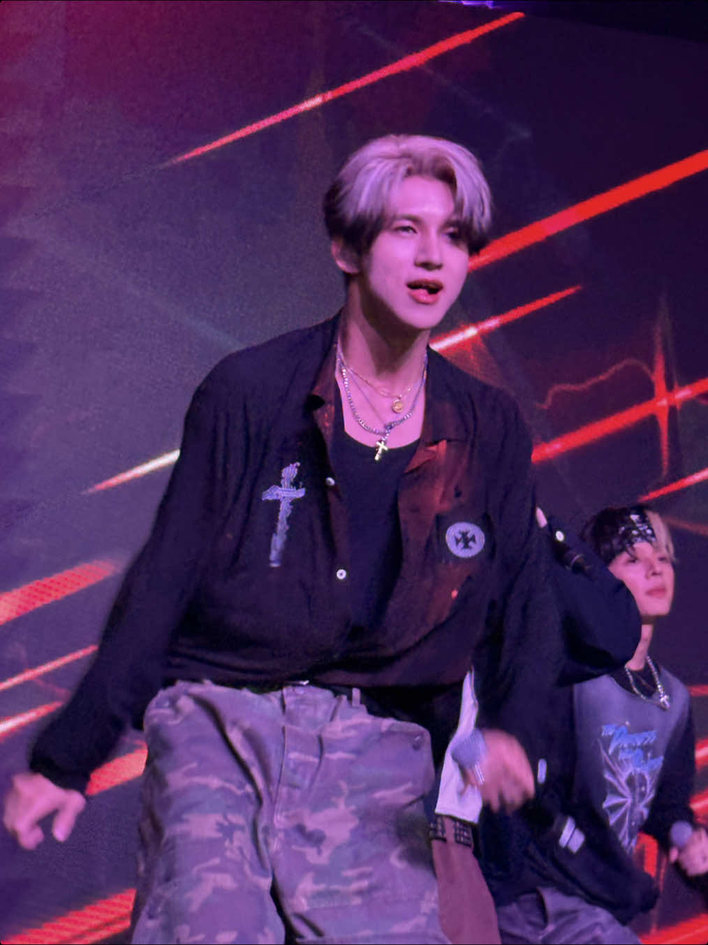 @Lv K-pop