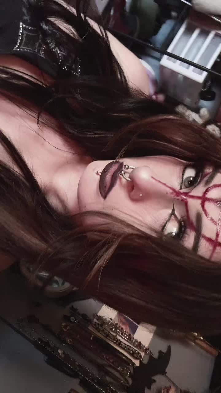 @matrixmaggot