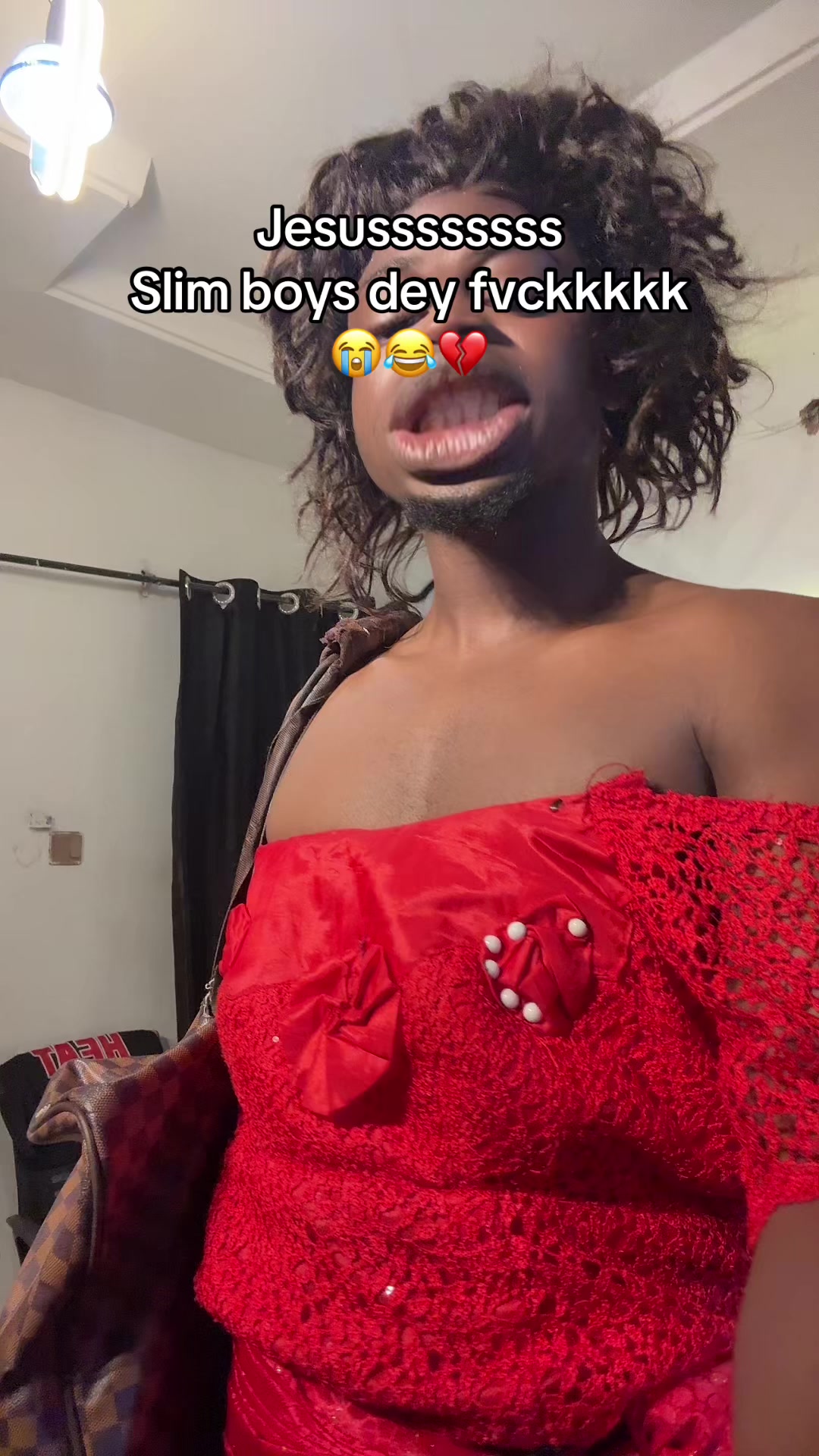 @Dereal_friday🤪