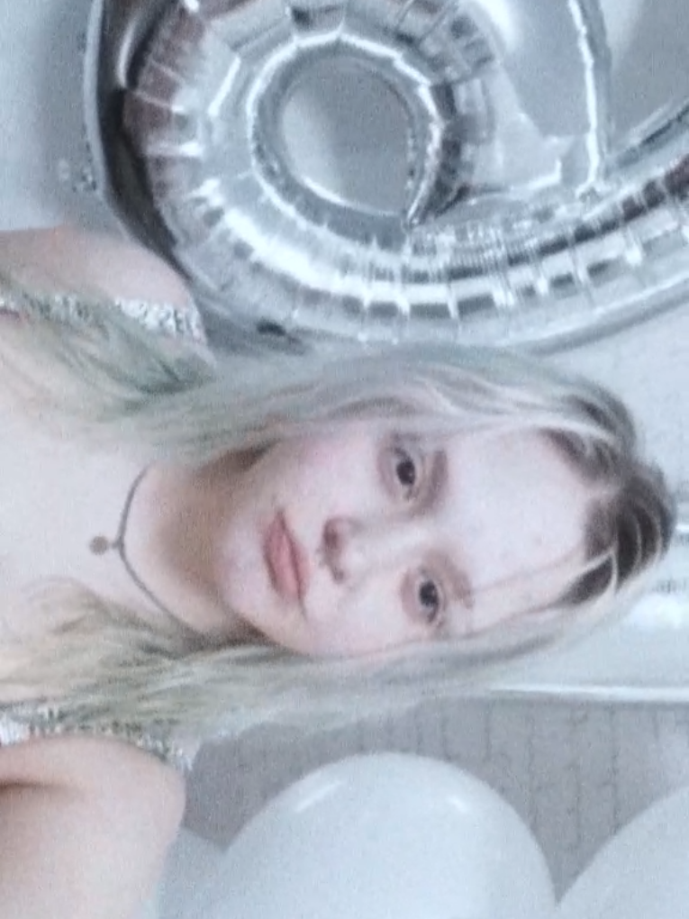 @твоя любимая