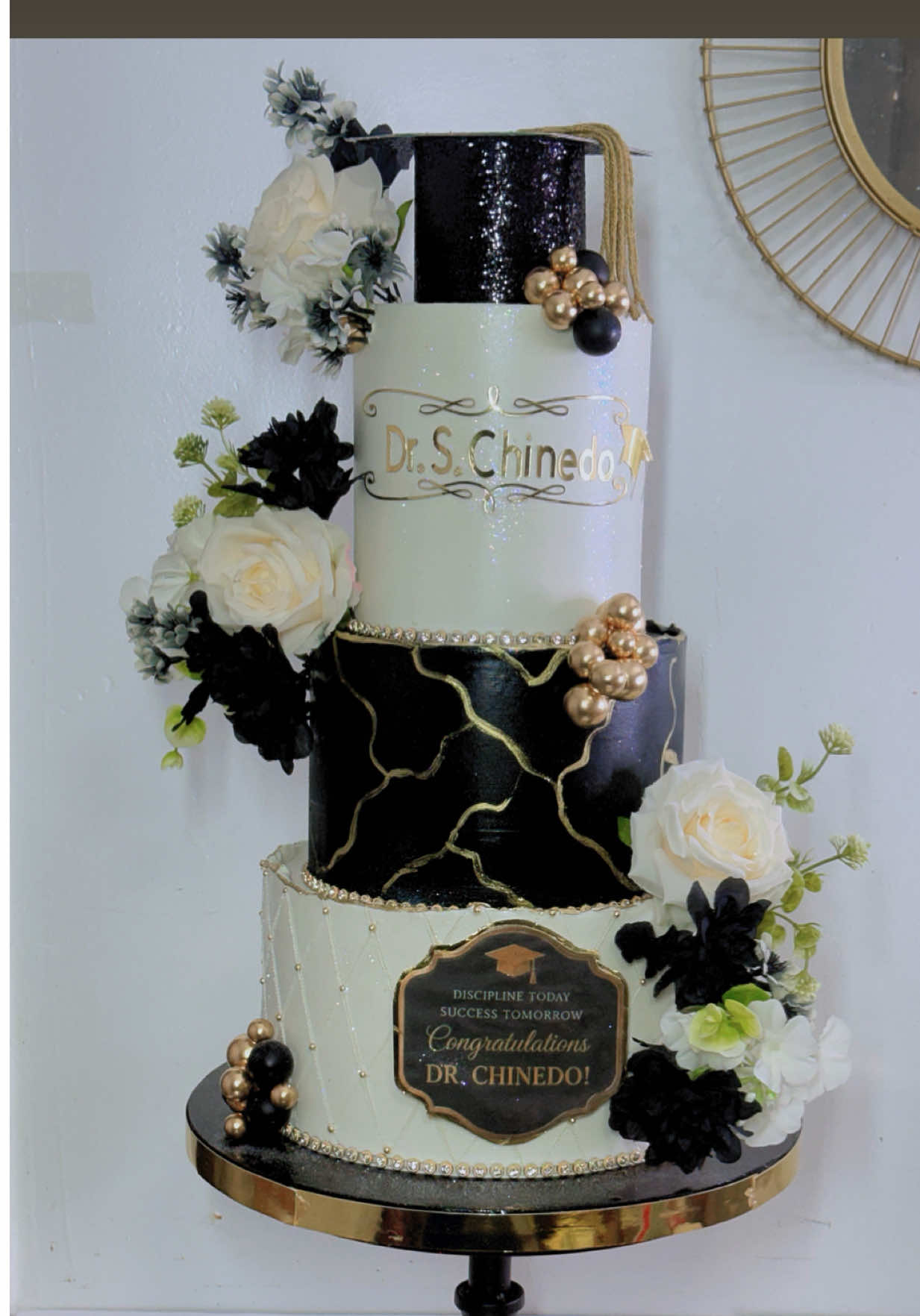 @MICKLIND CAKE BOUTIQUE