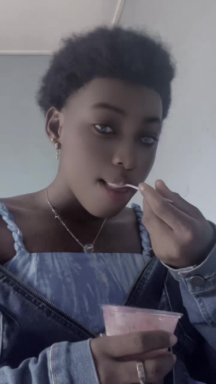 @🇧🇫chacha.liora.la2…🇨🇮🇨🇮