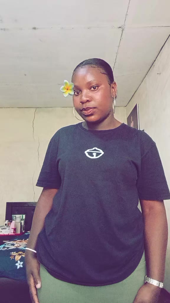 @BLOOMING BLADE💞