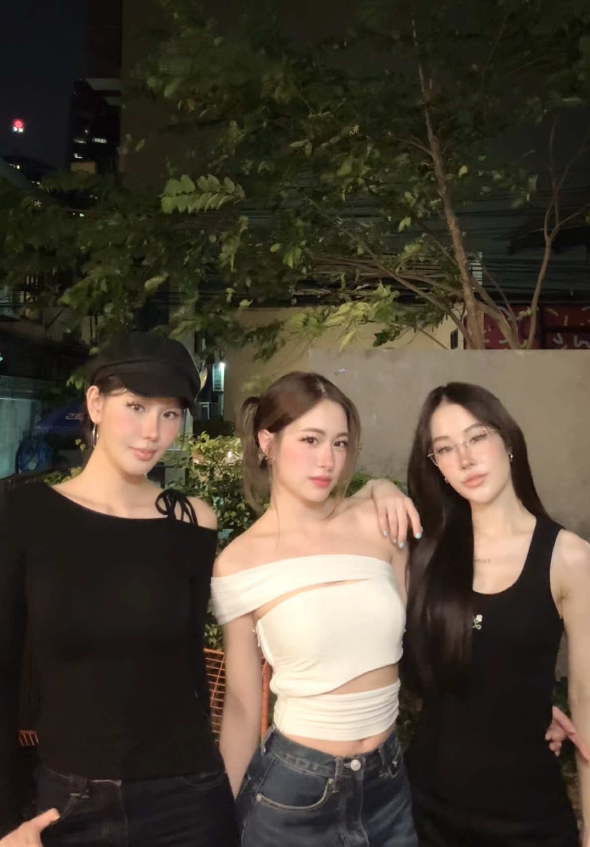 @Memibae อ่านว่ามีมี่แบ้