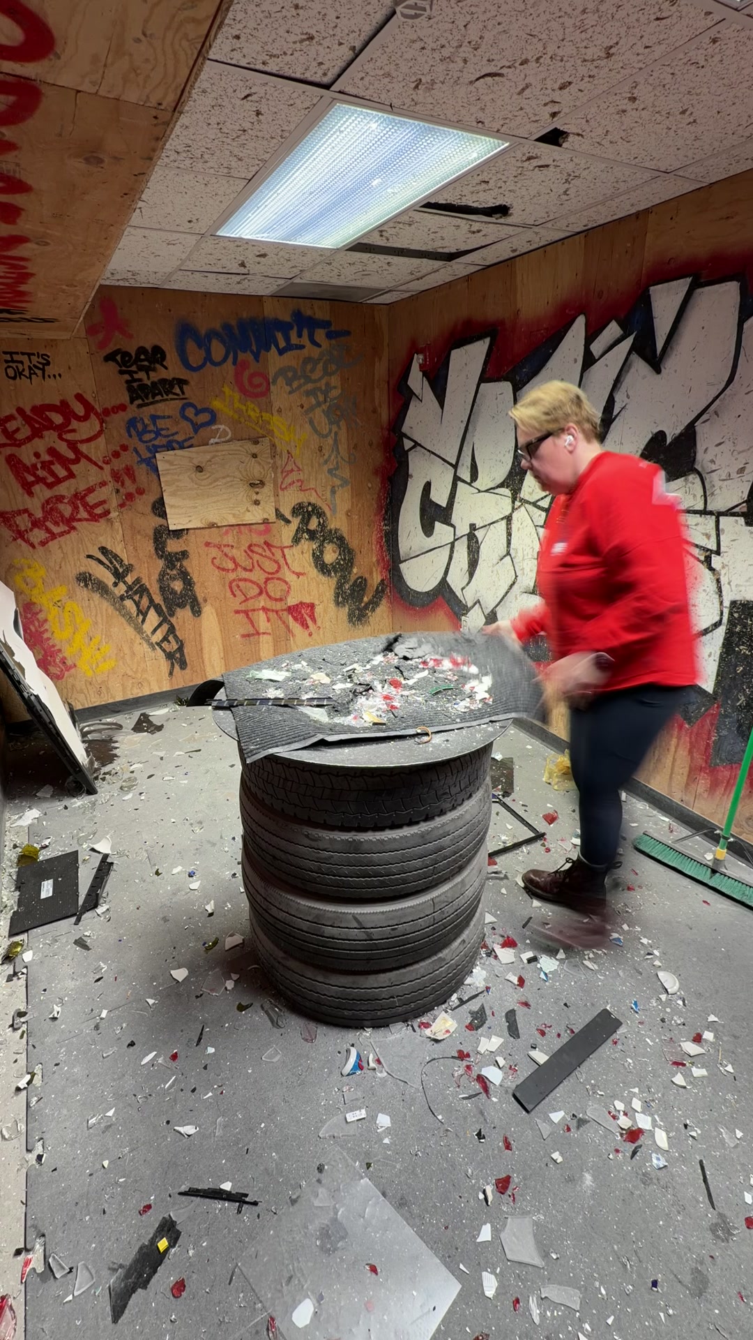 @C&C Rage Factory- Rage Room