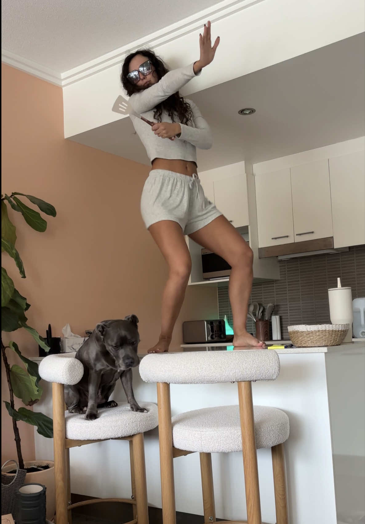 @Lu
