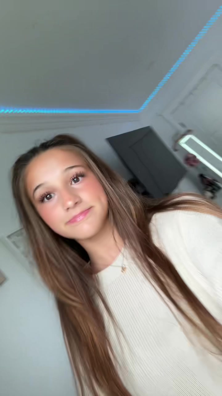 @avamae..spamz