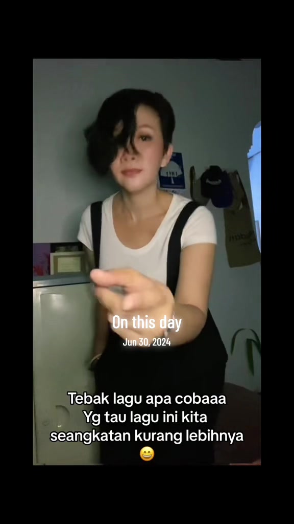 @Dinar_Gita♠️🤍💚