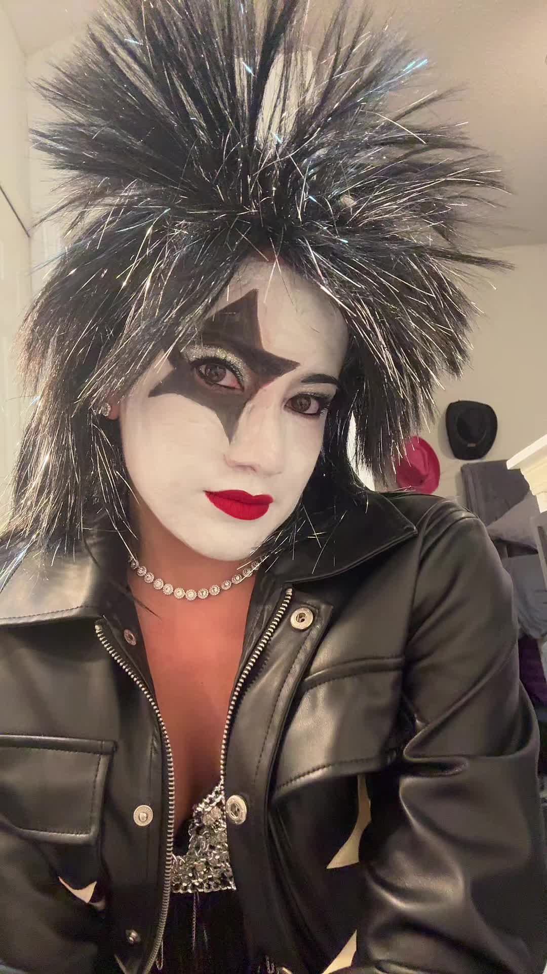 @lovelilahart