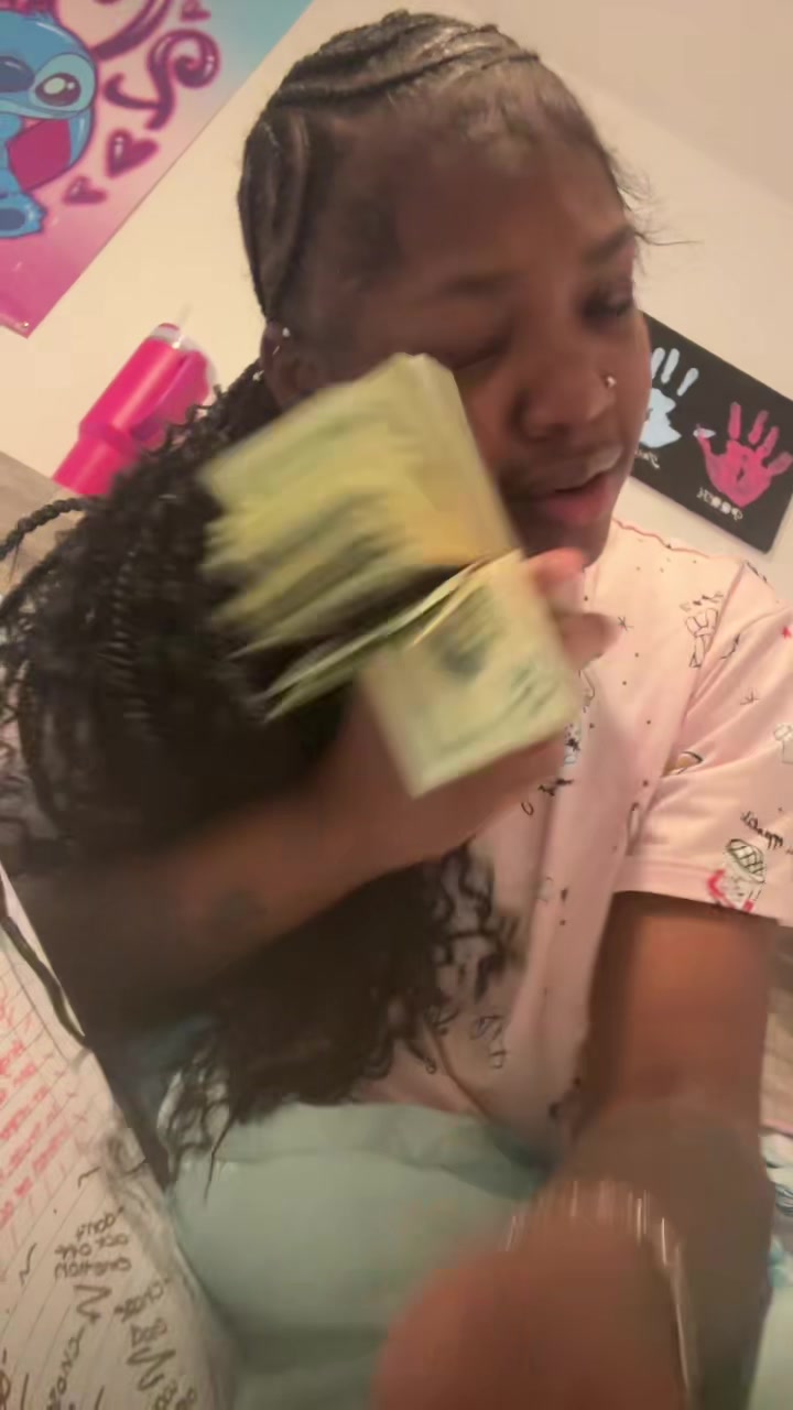 @LadyG💕