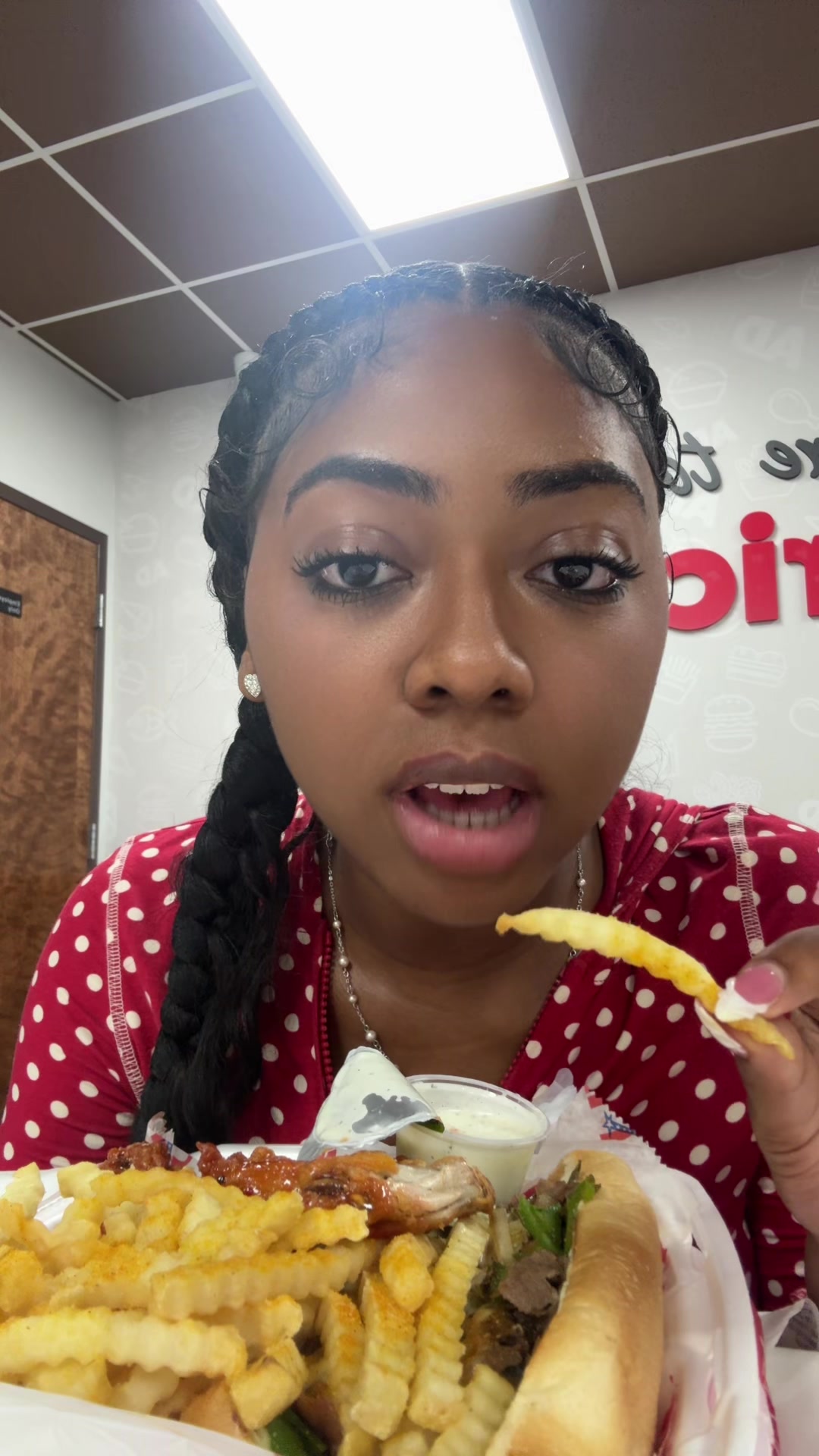 @Meekianaaa