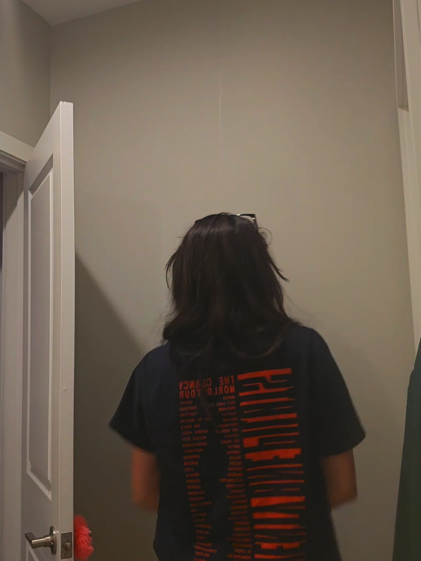 @𓃖 𝔸𝕨𝕜𝕨𝕒𝕣𝕕 ℂ𝕠𝕨 𓃔