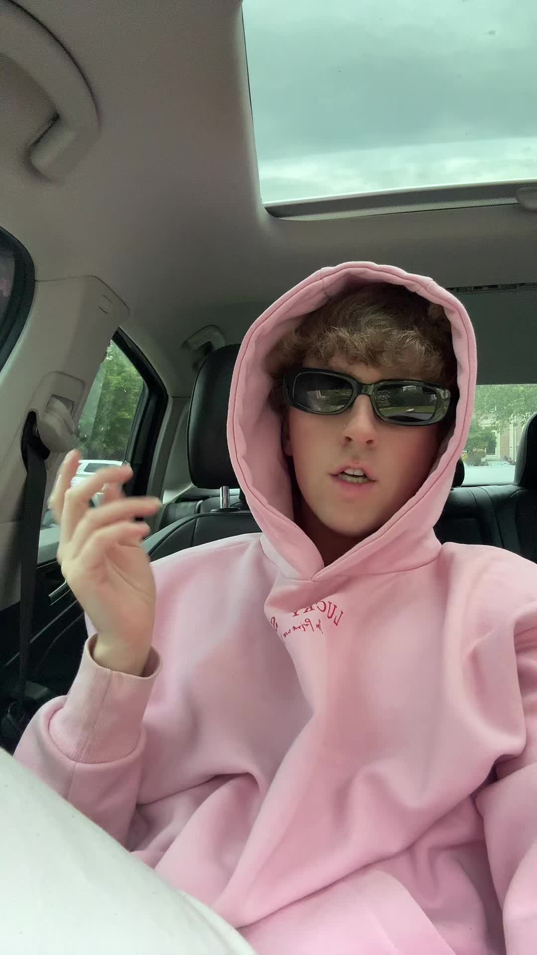 @Dylan Peroutka