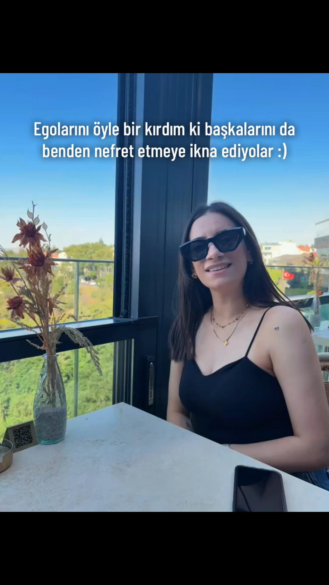@Yasemin Tanır