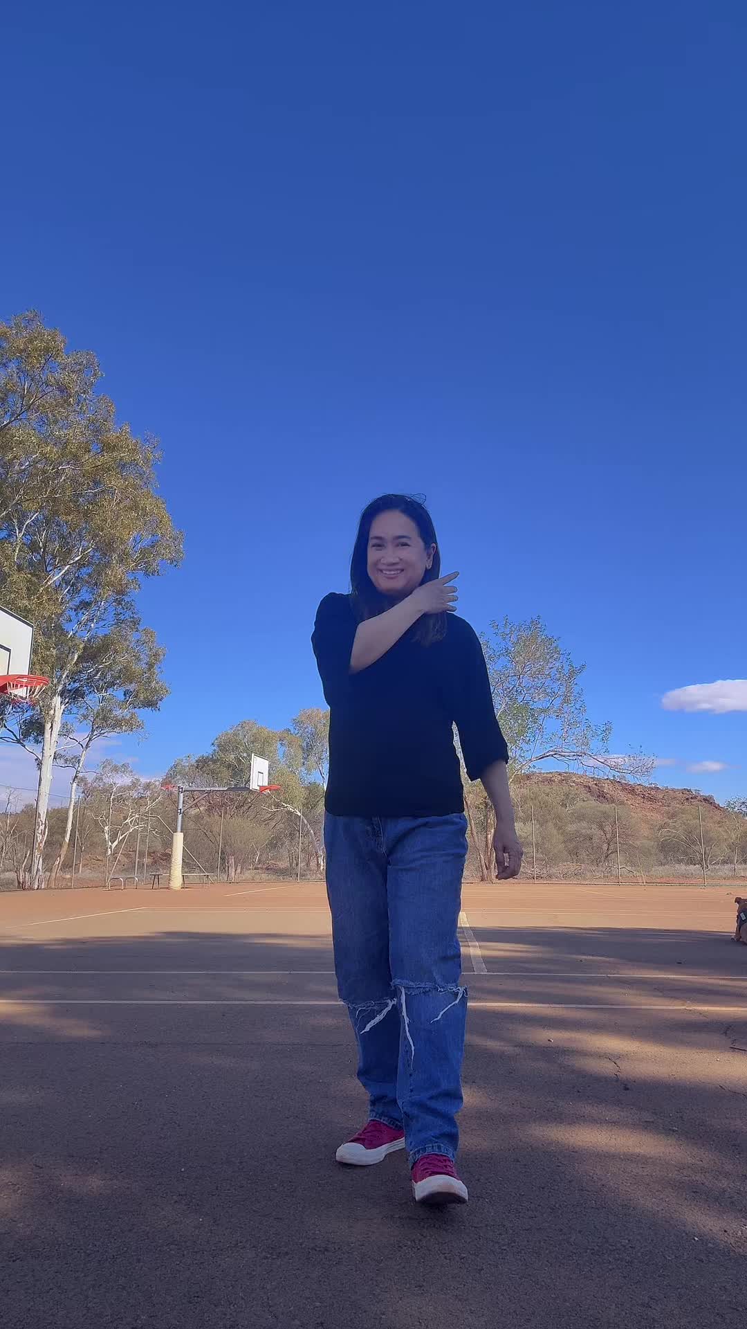 @Koni🦋
