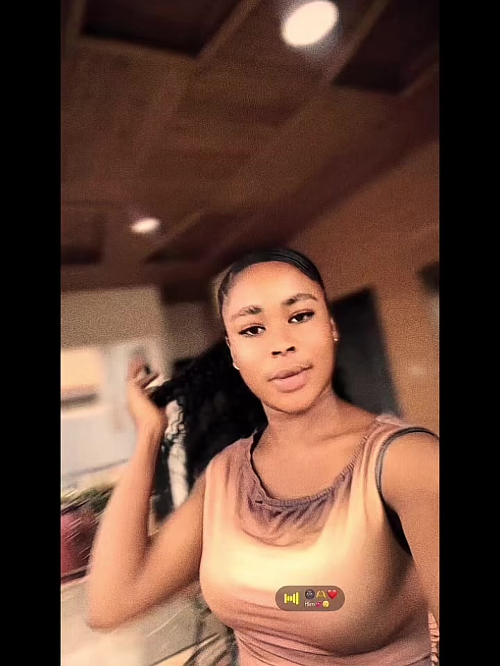 @_celia❤️🤭