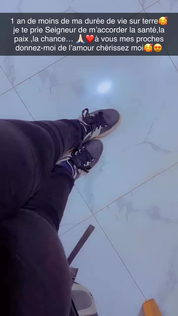 @Priorité 🥰❤️🤍