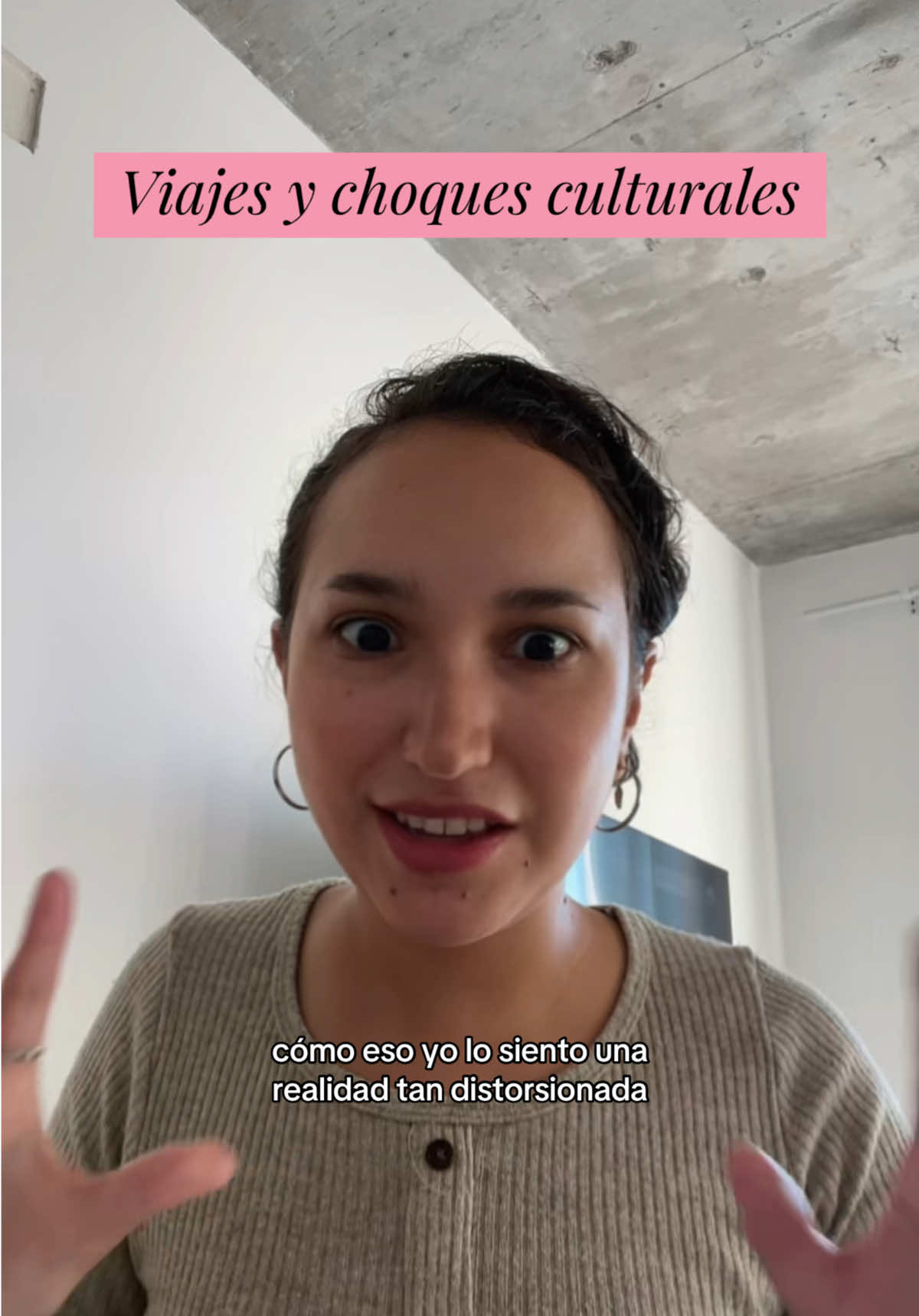 @Cami | Travel & Work