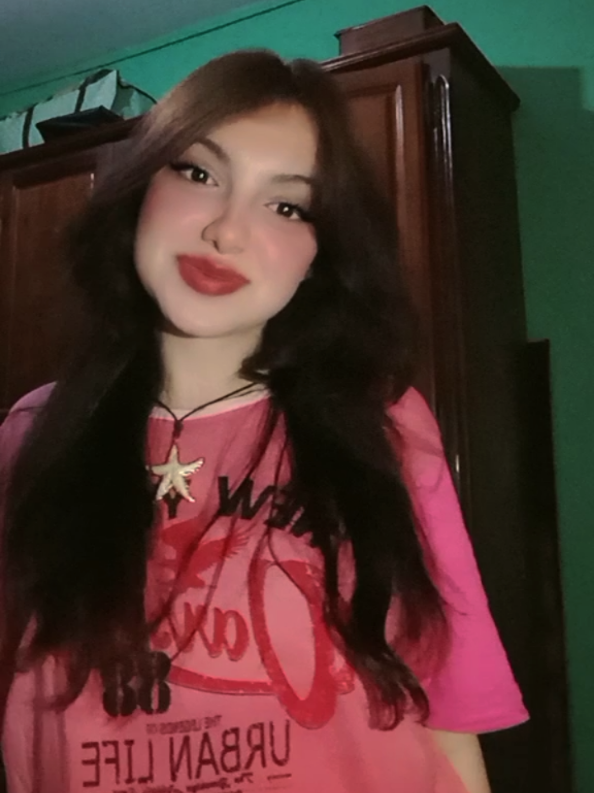 @Maria 🩷🥂