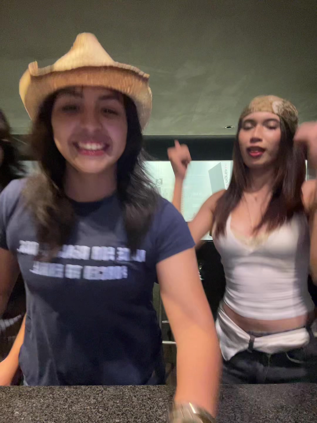 @Perlita🫧