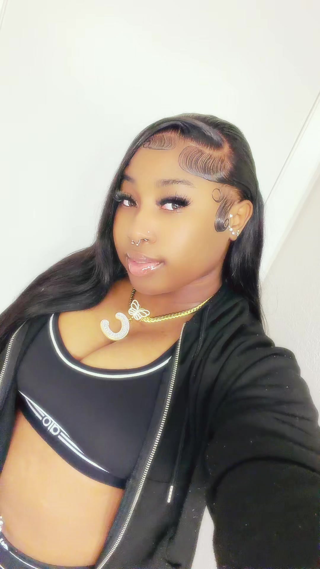 @Caniahkatoure