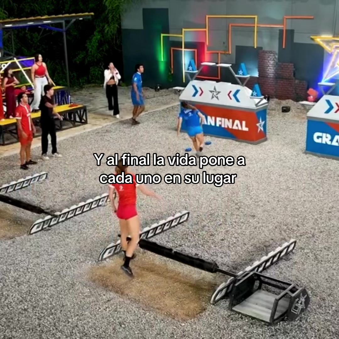 @<3