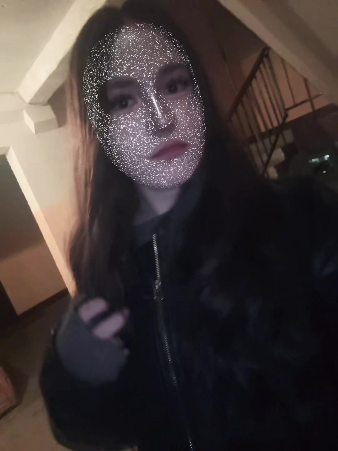 @vikkitwqq