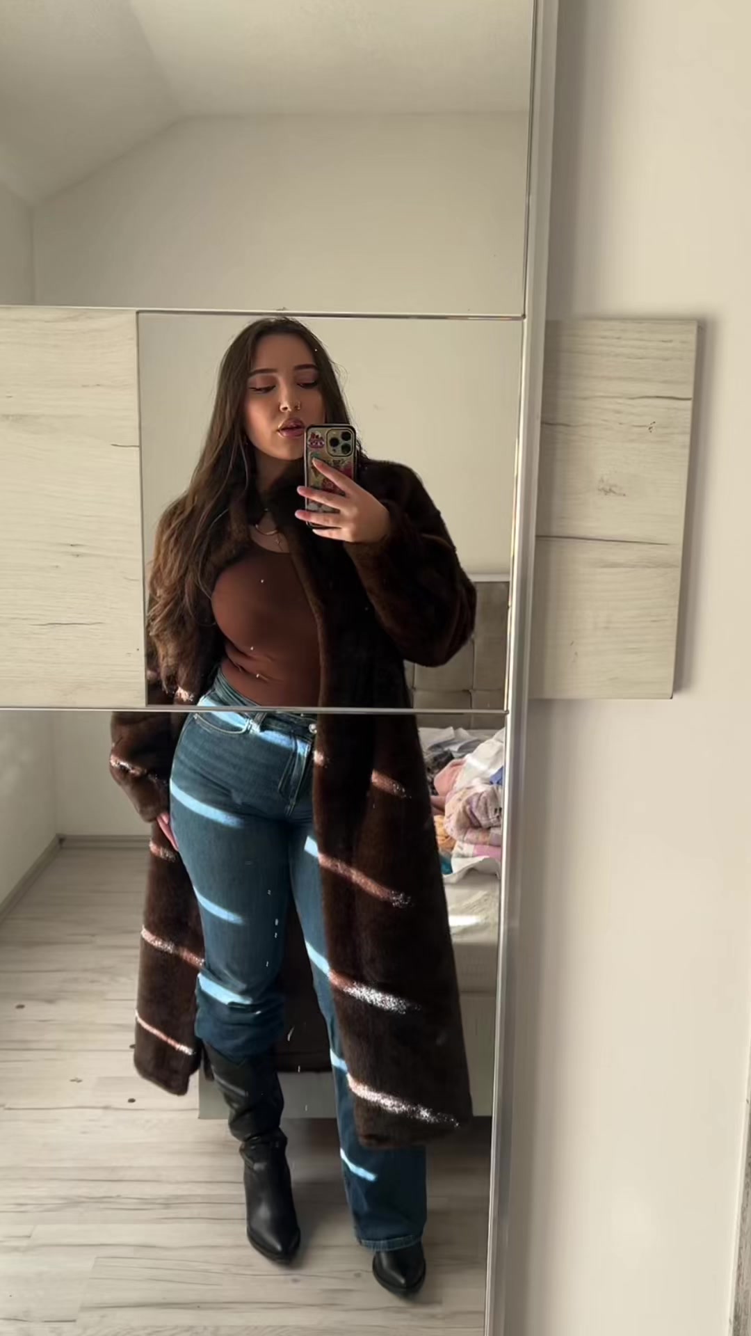 @💫