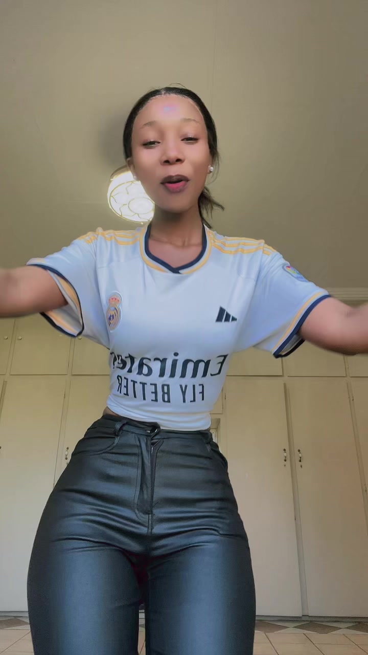 @charli.mo32