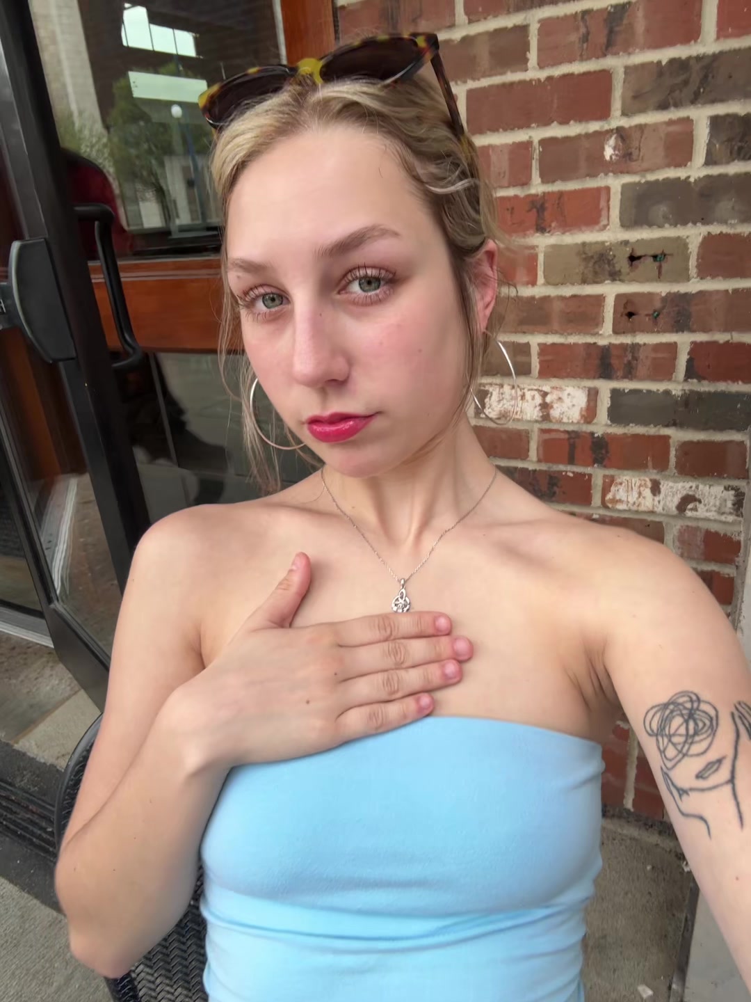 @sarah