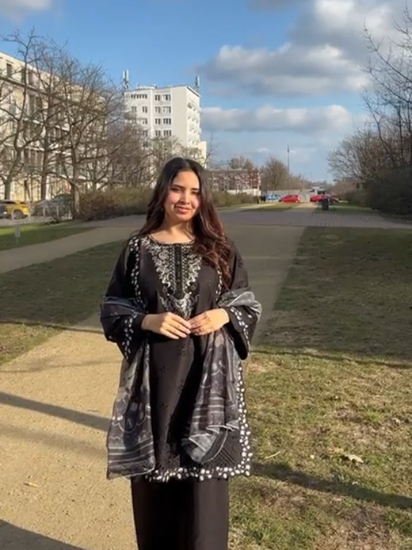 @Muzdalfa Baig🇪🇺🇵🇰