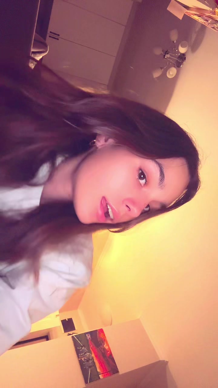 @энни