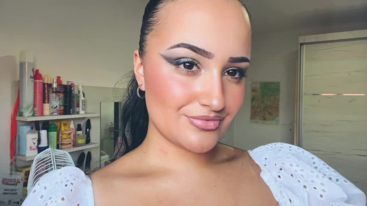 @Nina Cvetkovic
