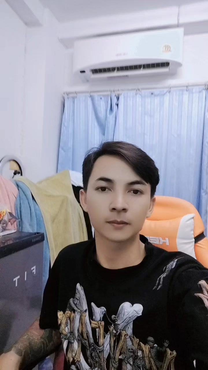 @รักเพื่อชิวิดบ่าวสะหวันนะเขด