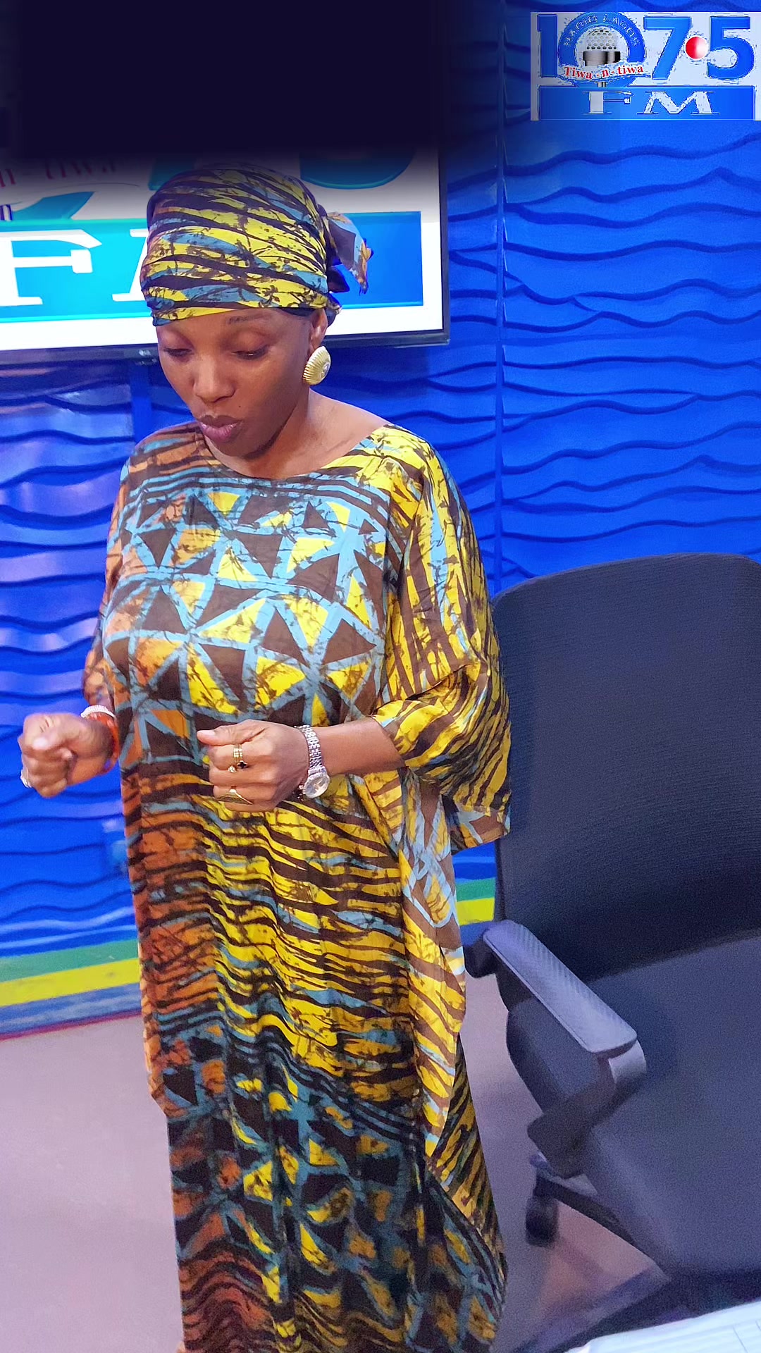 @Radiolagos1075