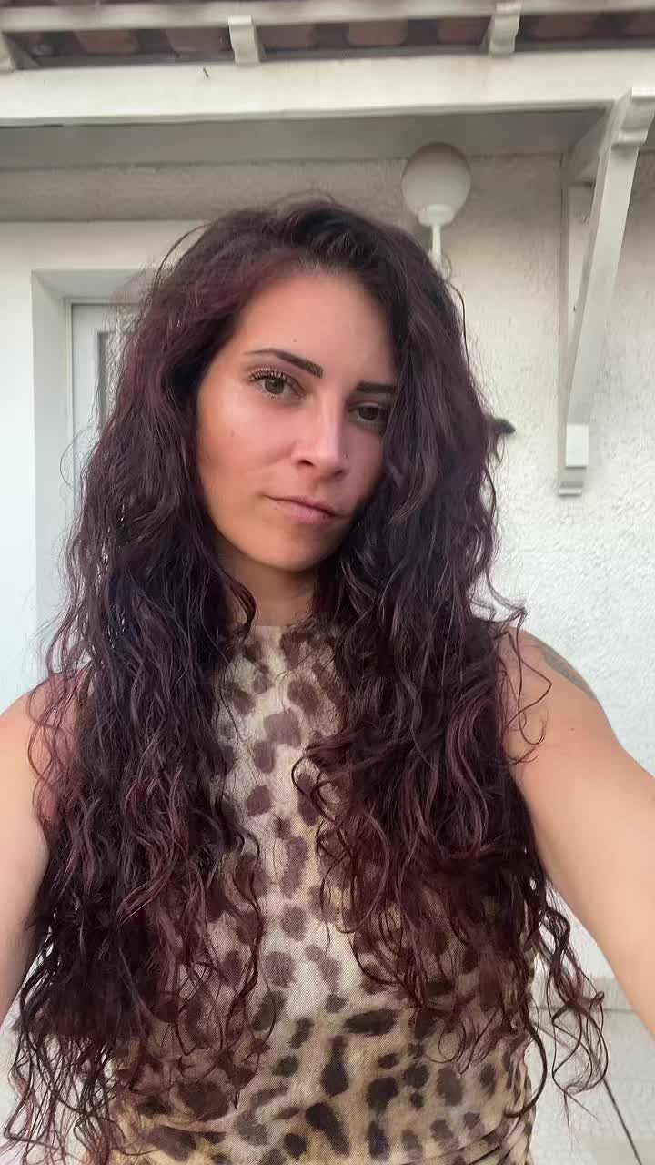 @Ashley 🦋
