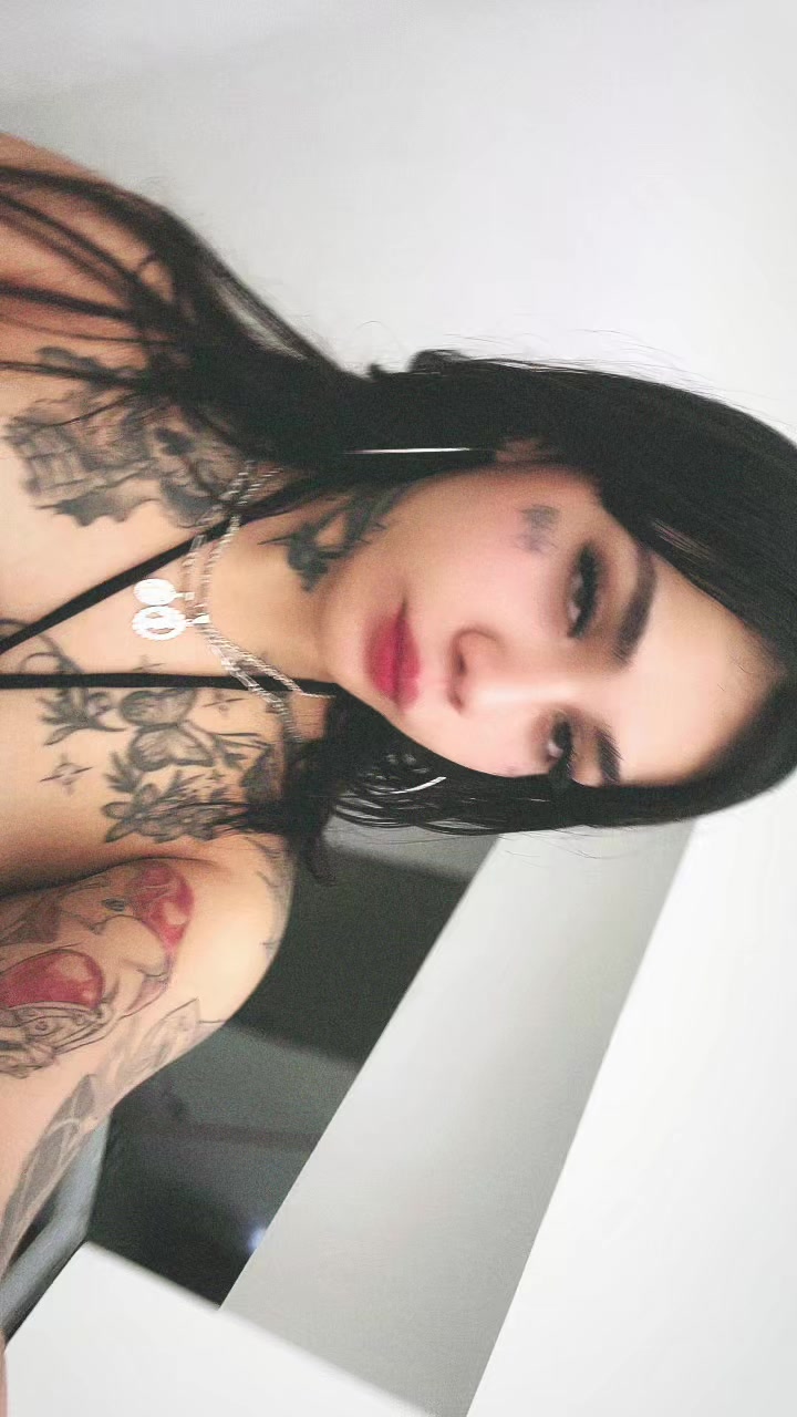 @Muneca_921