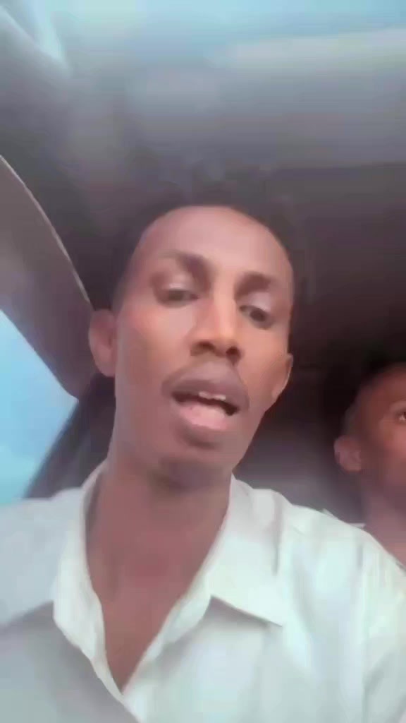 @Madax weynaha qoxotiga🙏