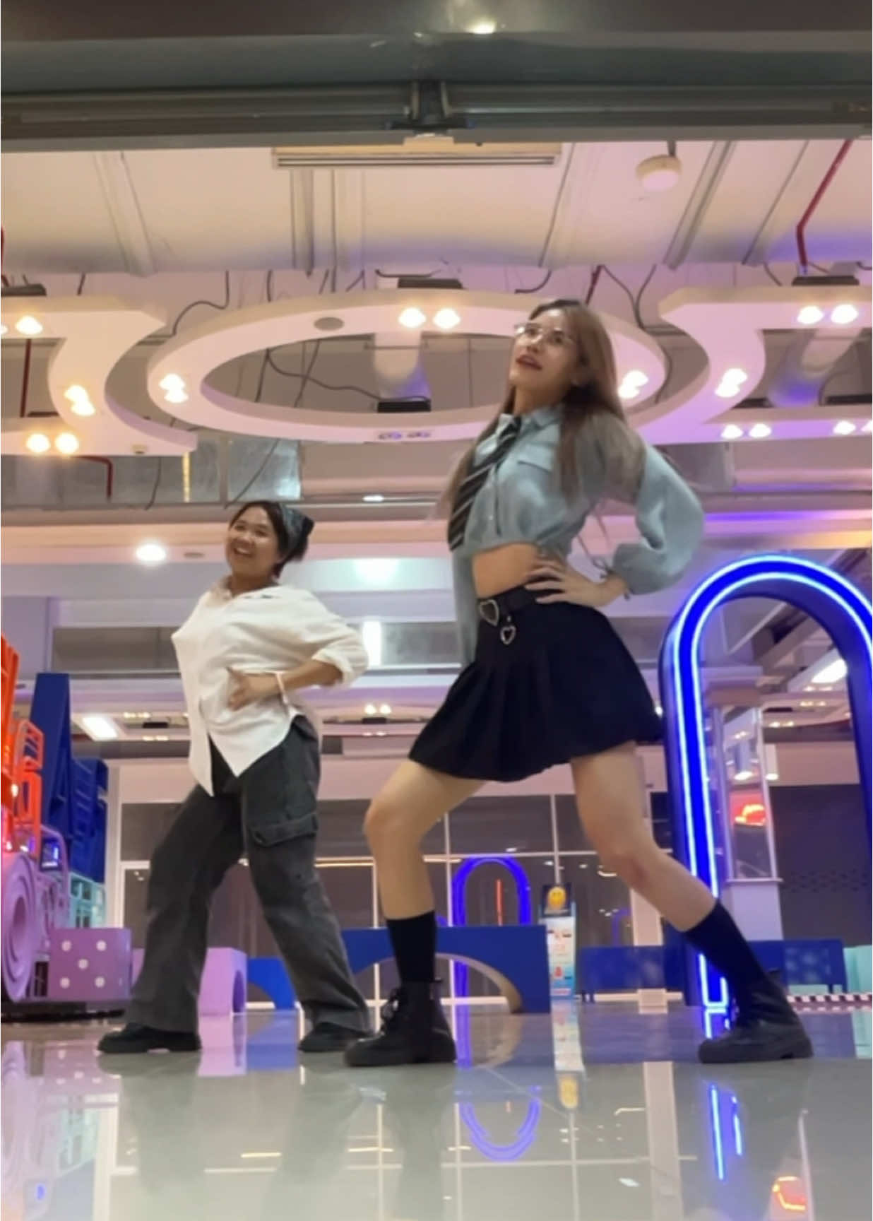 @โกลเด้นบับเบิ้ล🫧