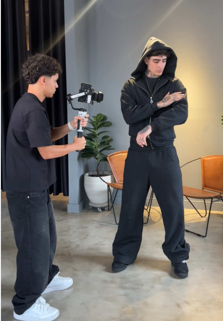 @Cortez