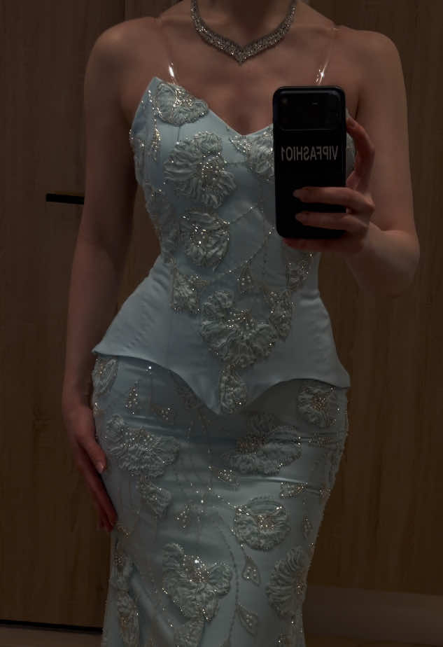 @vipfashio1